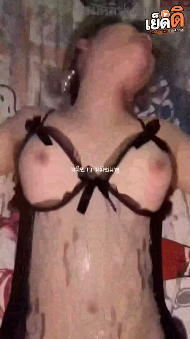 คลิปหลุดมาใหม่ น้องกิ๊กผมสั้นสุดเซ็กซี่โดนจับเย็ดสด ขึ้นคร่อมขย่มควยอย่างเสียว โดนจับเย็ดหีหลายท่าเสียวจัดร้องครางเสียวลั่นห้อง โคตรเด็ด นักเรียน/นักศึกษา ปี 2026 นาทีเต็ม